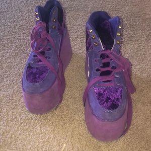 Alrighty worn YRU shoes rare color